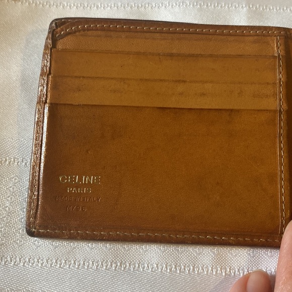 Vintage Celine Wallet color transfer scratches inside minimal rubs - Picture 8 of 14
